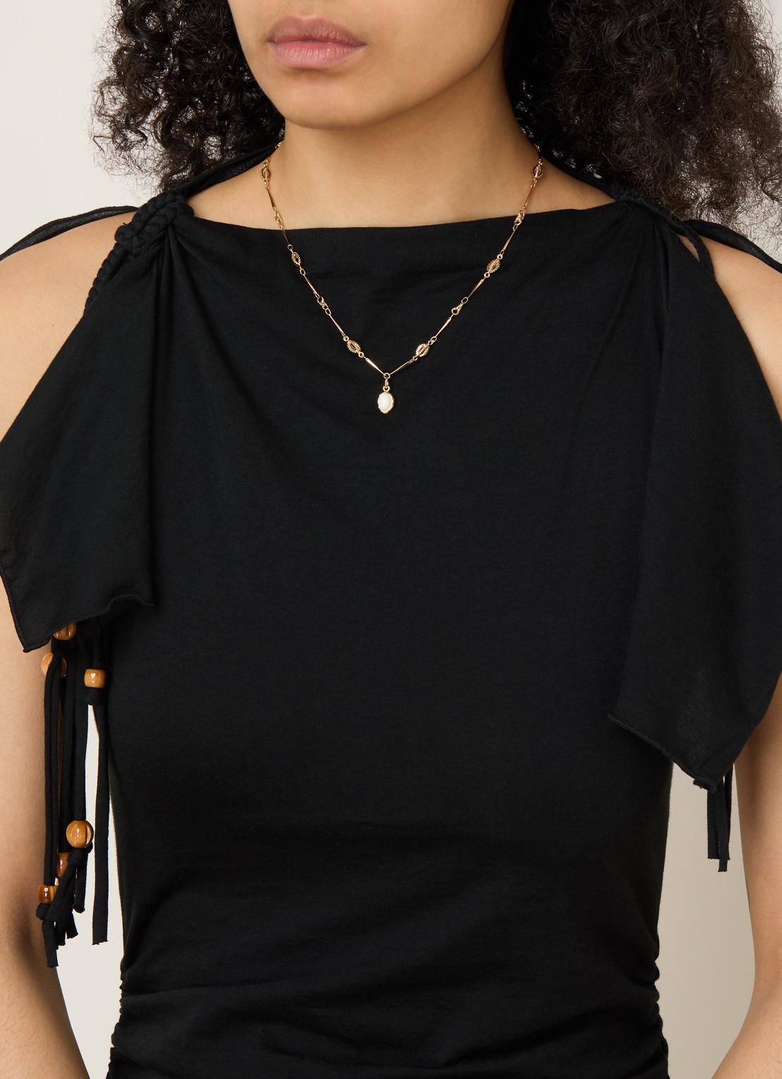 Isabel Marant Joanne ketting met hanger - voorkant 4 gebroken wit