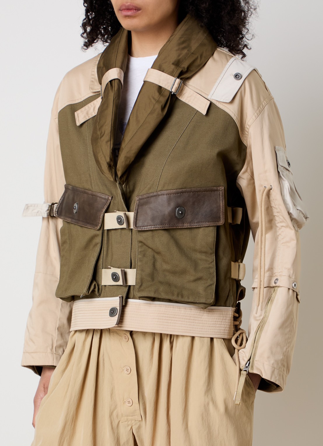Isabel Marant Julissa jack met klepzakken - detail olijfgroen