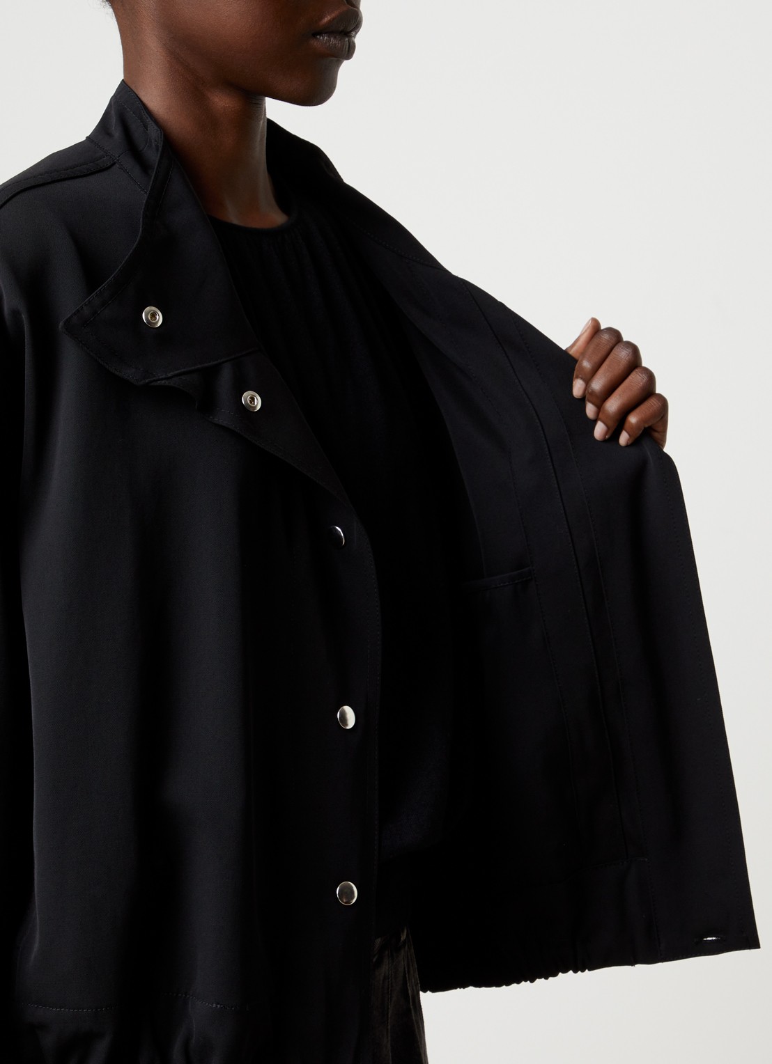 Isabel Marant Laura bomberjack van scheerwol met asymmetrisch detail - detail 2 zwart