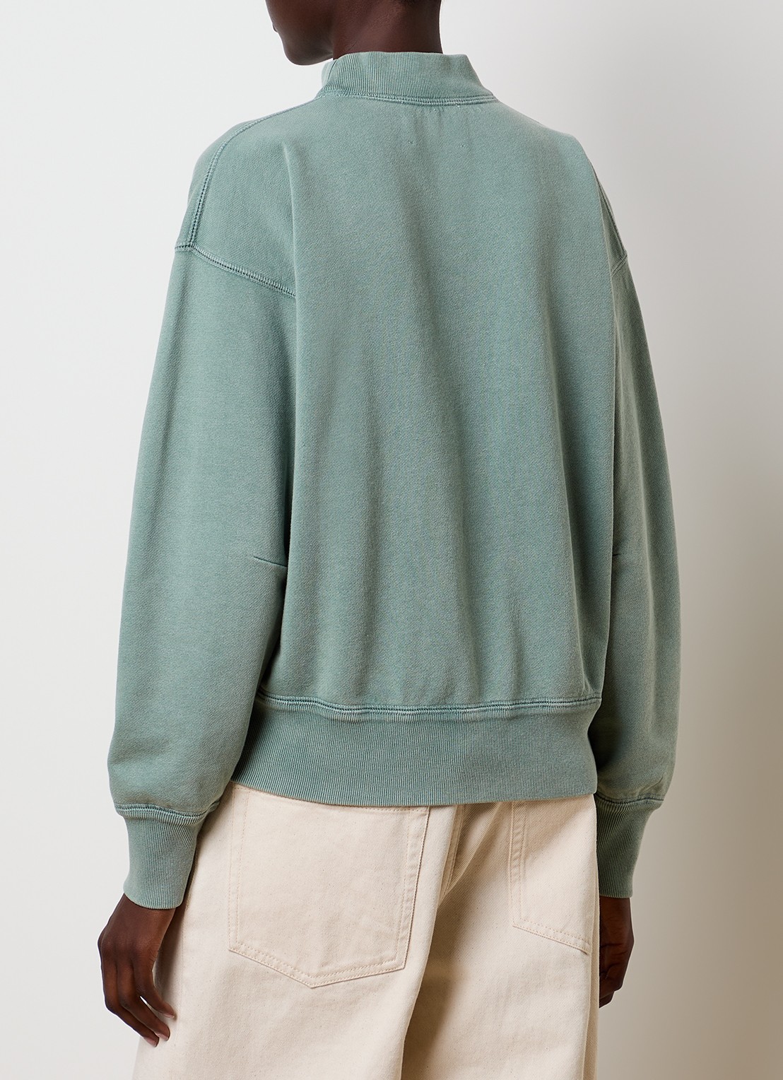 Isabel Marant Moby sweater met opstaande kraag en flock logoprint - achterkant lindegroen