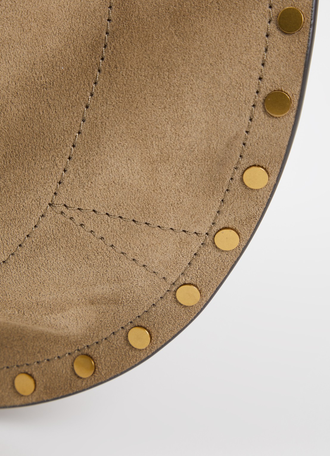Isabel Marant Oskan Hobo schoudertas van kalfssuède met studs - detail 3 zand