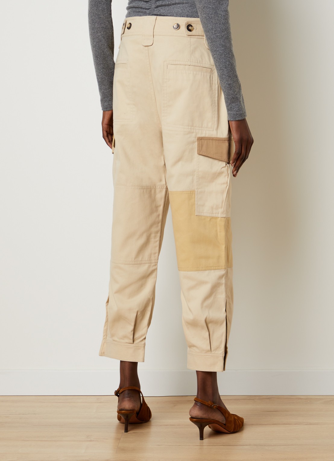 Isabel Marant Renza high waist tapered fit cargobroek met klepzakken - achterkant beige