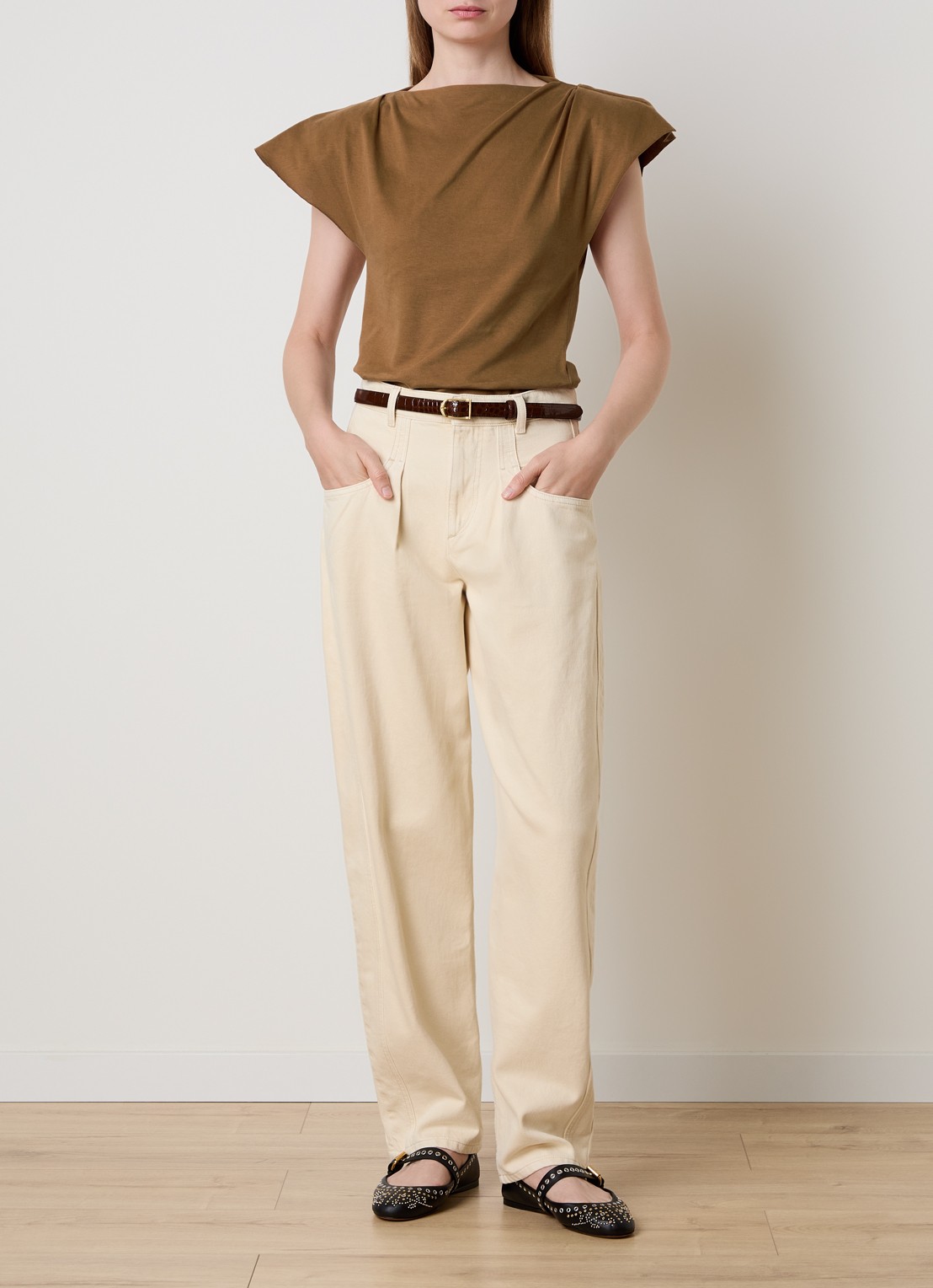 Isabel Marant Sebani top met schoudervulling en asymmetrische zoom - voorkant 5 camel
