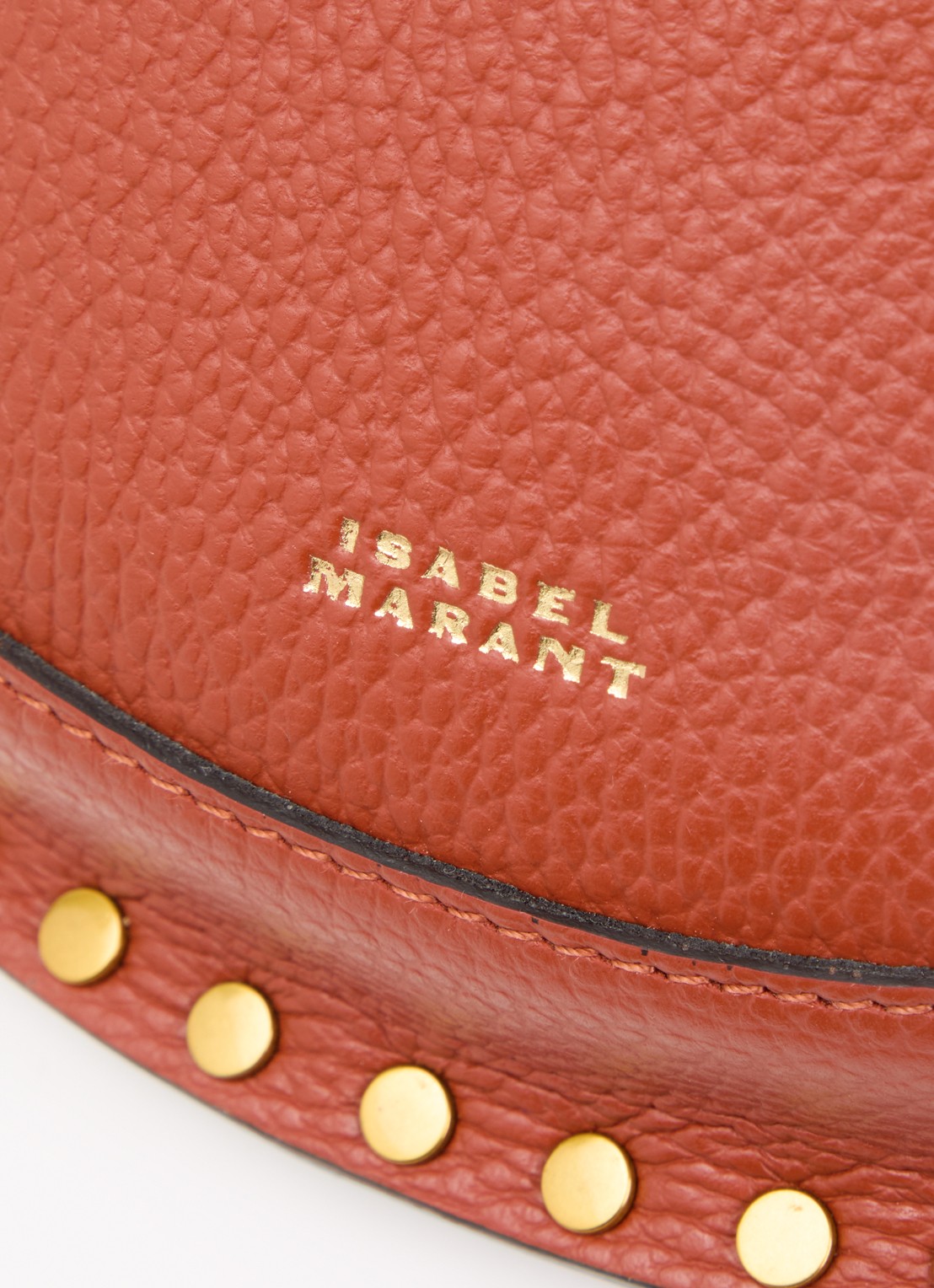 Isabel Marant Skano heuptas van kalfssuède met studs - detail 3 steenrood