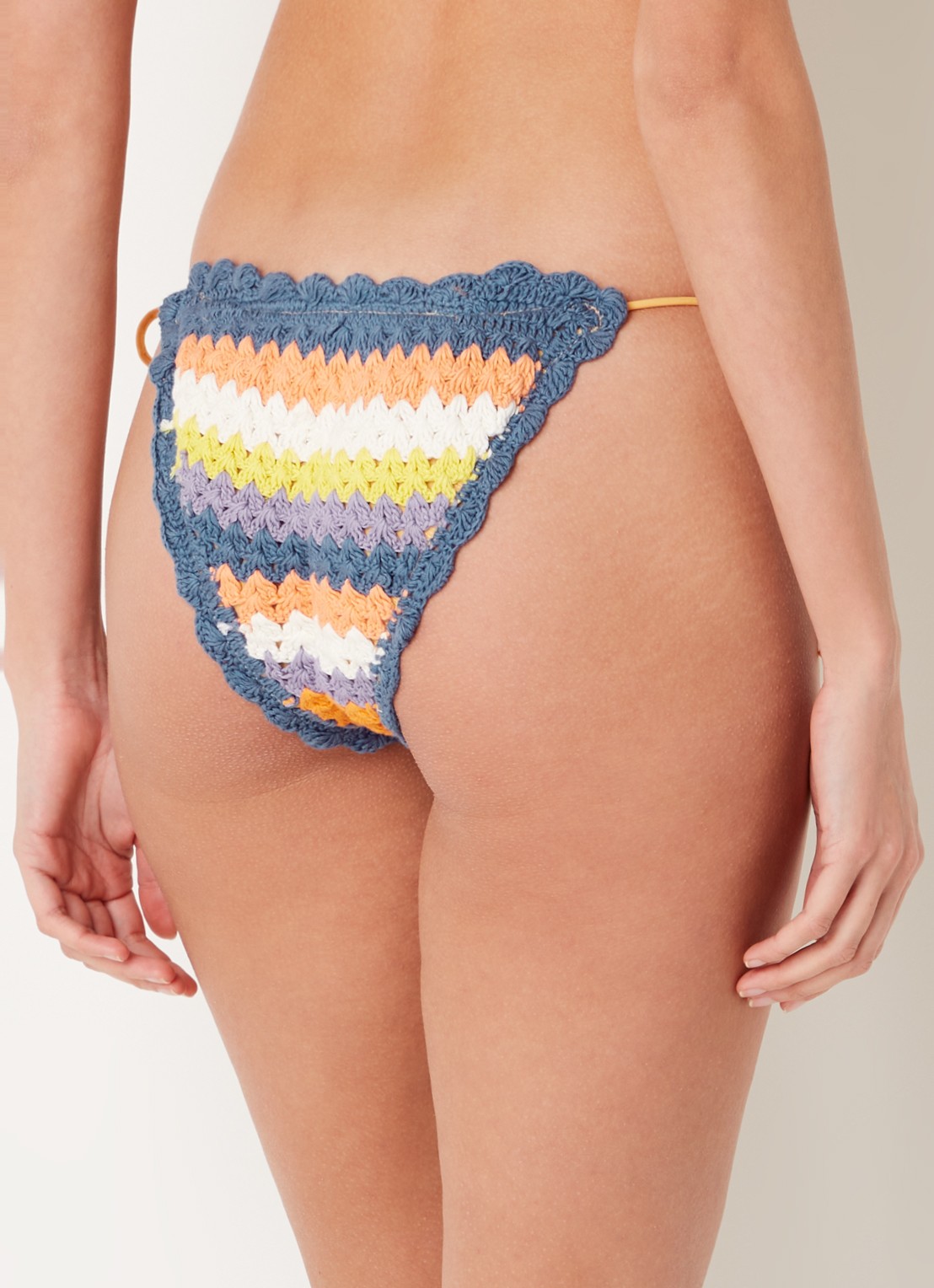 It's Now Cool Brazilian bikinislip van crochet - achterkant 3 blauw