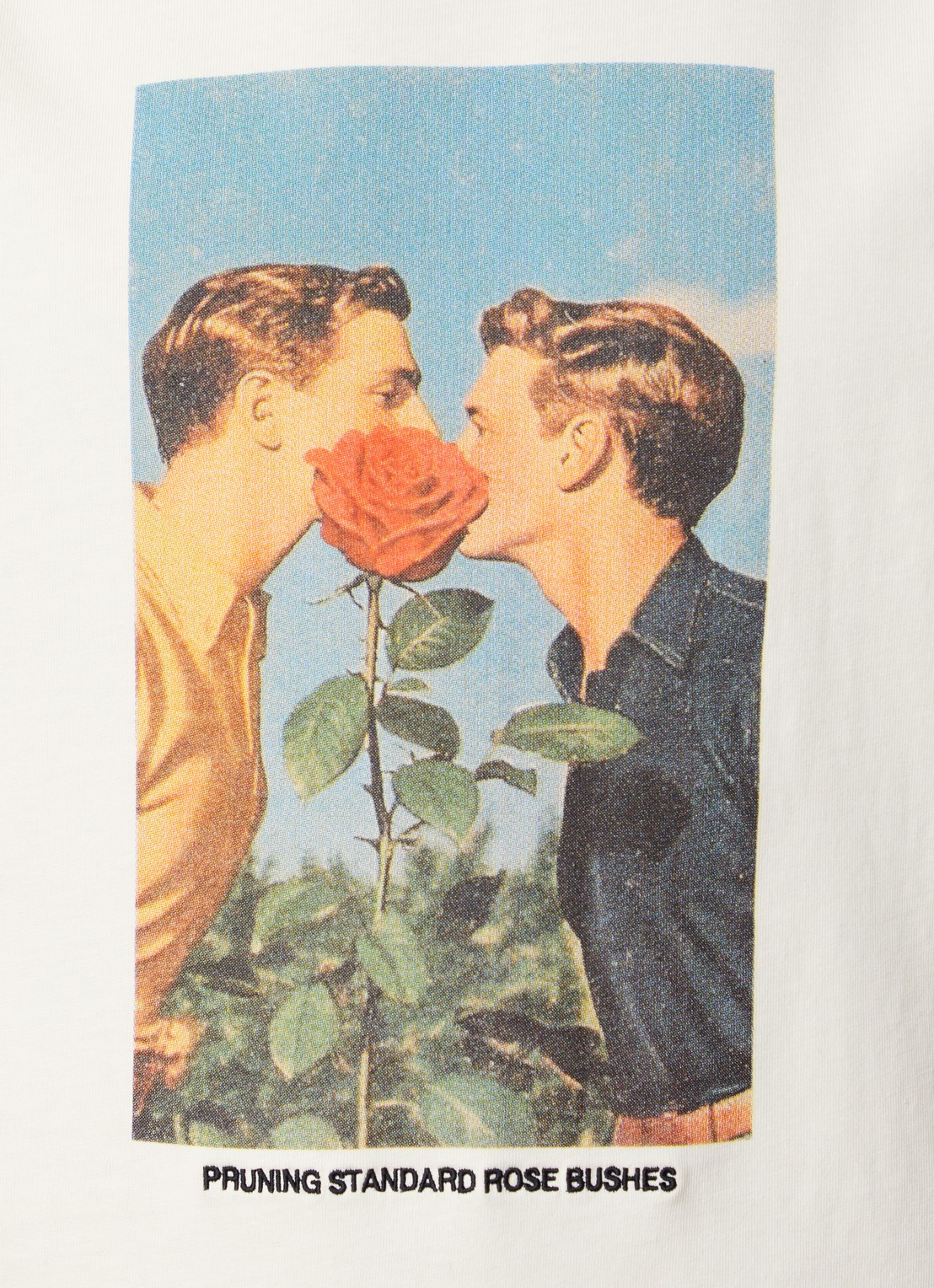J.W. Anderson Kissing by the Rose Bush T-shirt met print - detail 2 gebroken wit