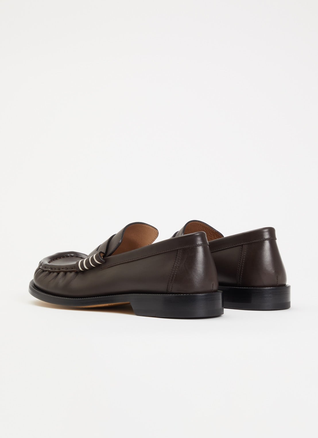 J.W. Anderson Loafer van kalfsleer - achterkant 6 chocoladebruin