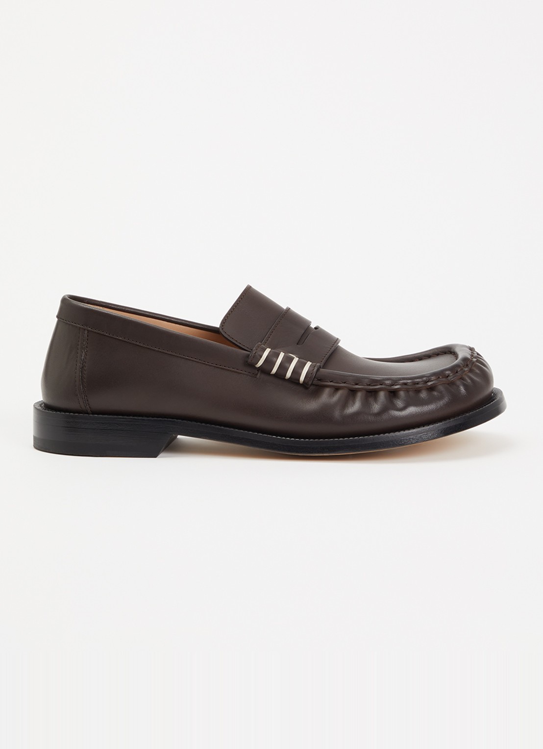 J.W. Anderson Loafer van kalfsleer - voorkant 5 chocoladebruin