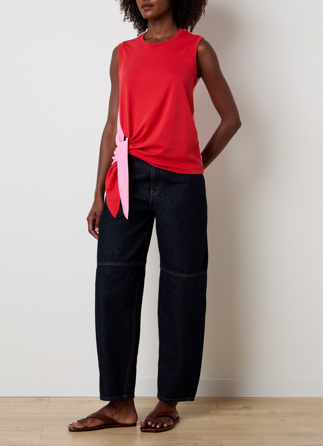J.W. Anderson Mouwloze top met strikdetail - voorkant 2 rood