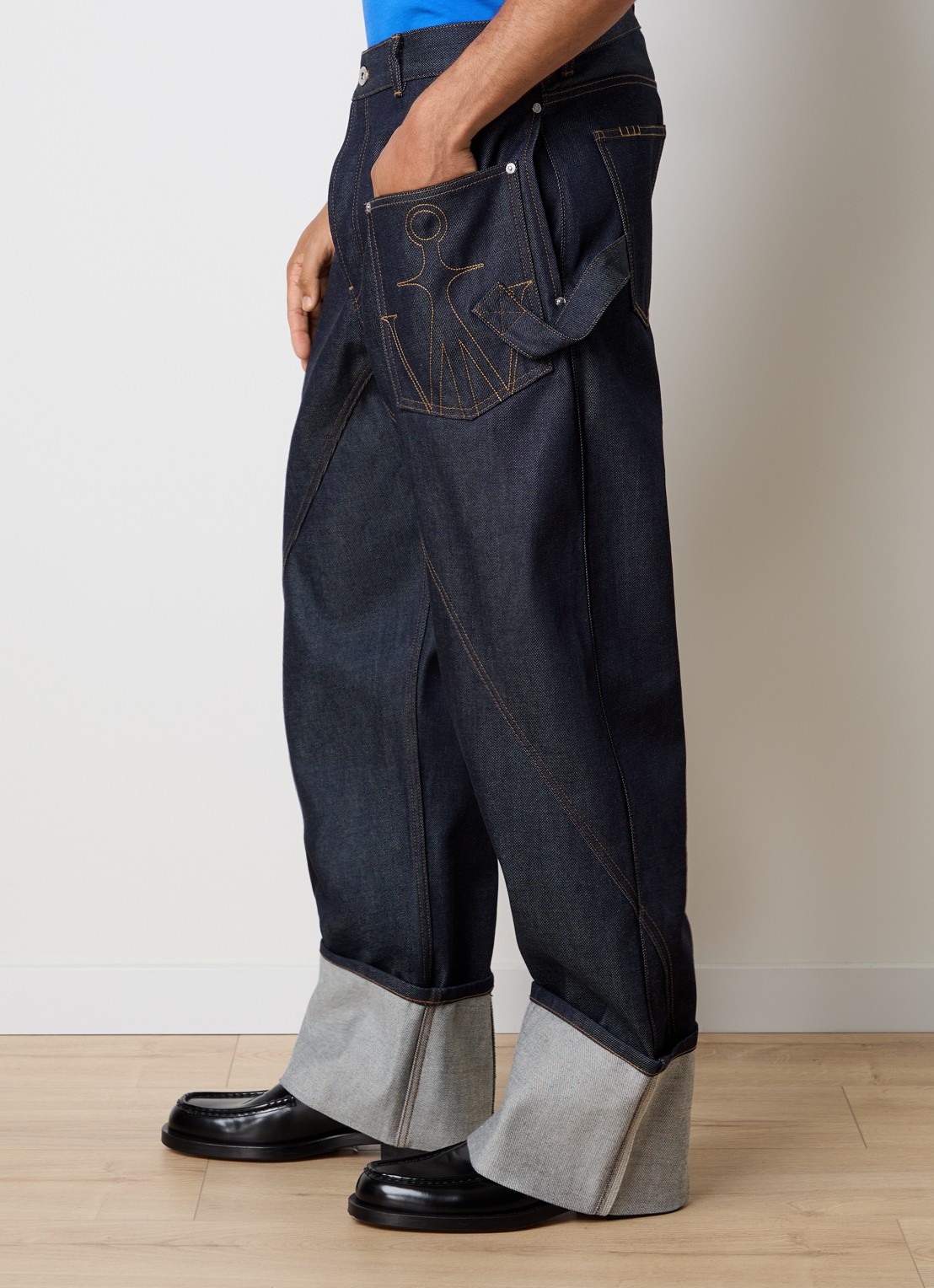 J.W. Anderson Wide leg jeans met donkere wassing - detail 2 indigo