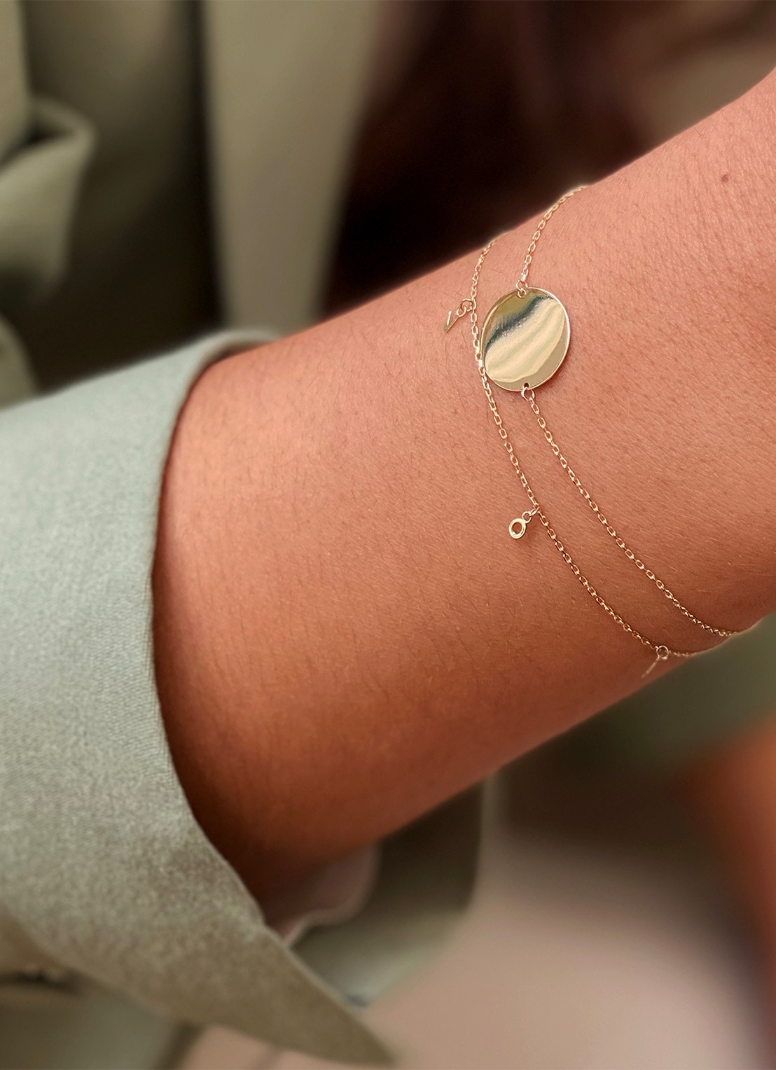 Jackie 14K Gold Love bedelarmband van 14 karaat geelgoud  - detail 3 geelgoud