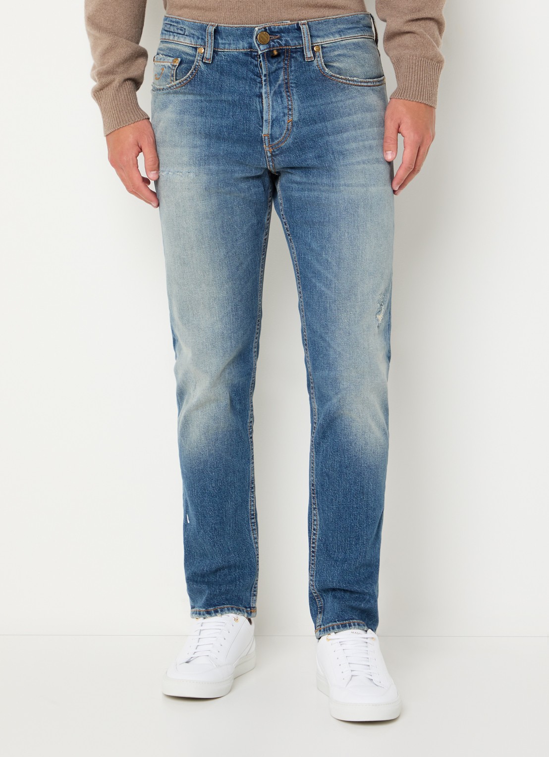 Jacob Cohën Jude tapered leg jeans met medium wassing - detail indigo