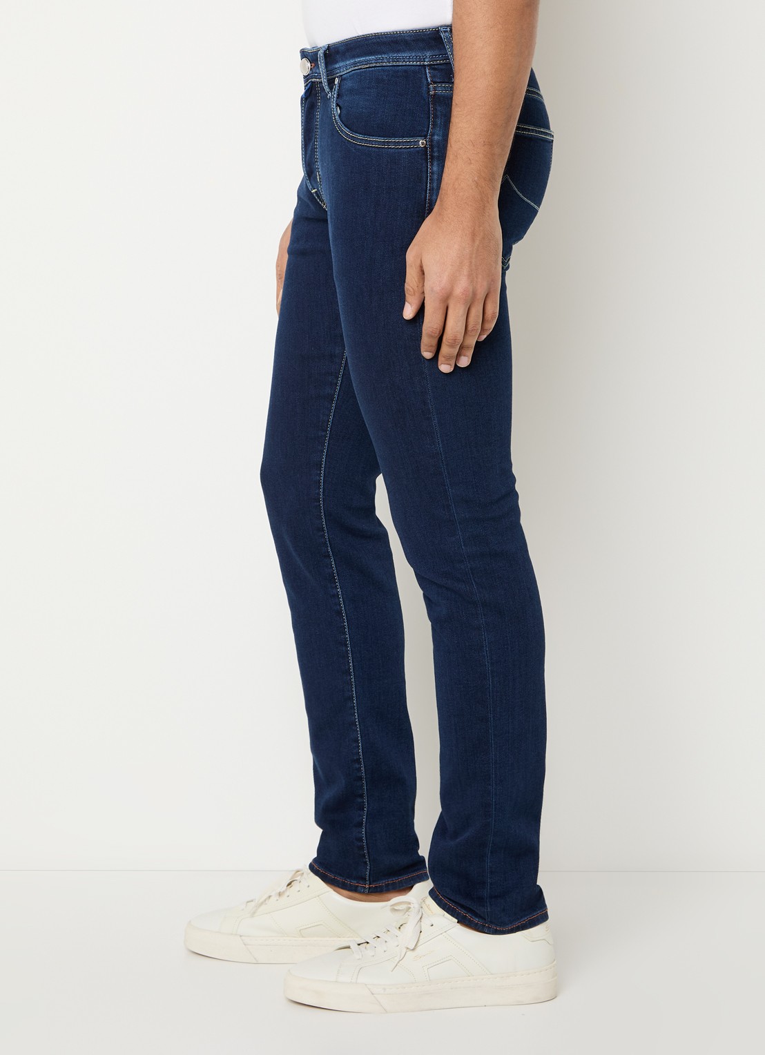 Jacob Cohën Nick slim fit jeans met donkere wassing - detail 4 indigo