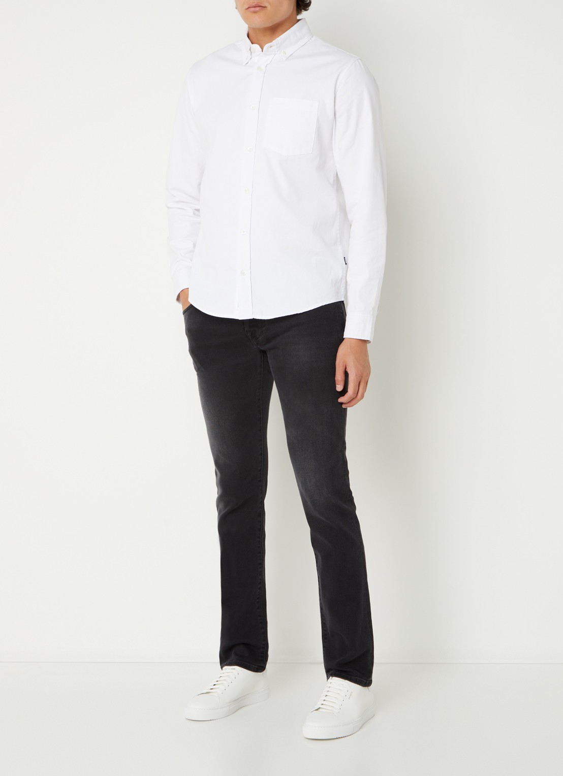 Jacob Cohën Nick slim fit jeans met gekleurde wassing  - voorkant 2 zwart