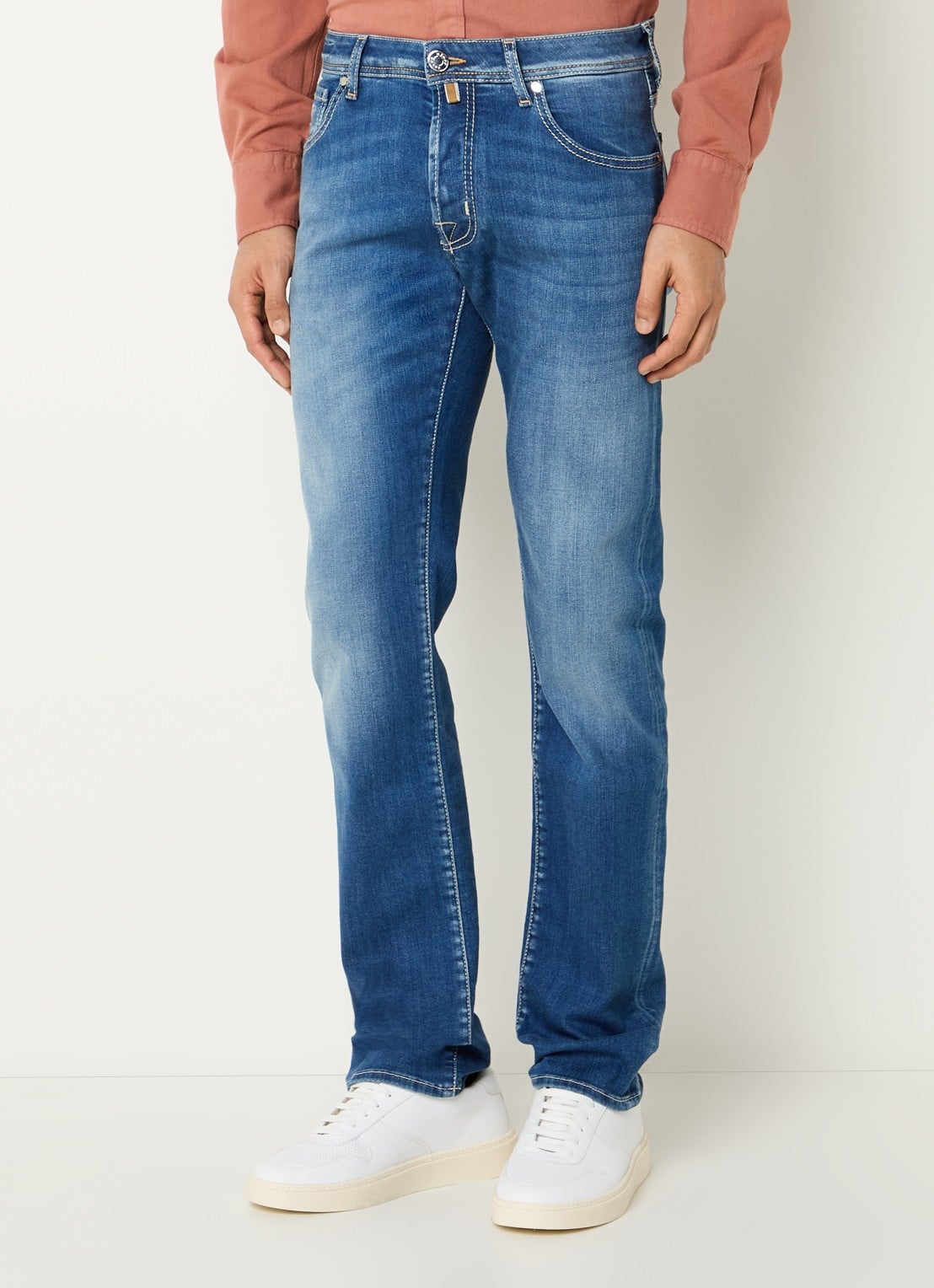 Jacob Cohën Nick slim fit jeans met medium wassing - detail 4 indigo