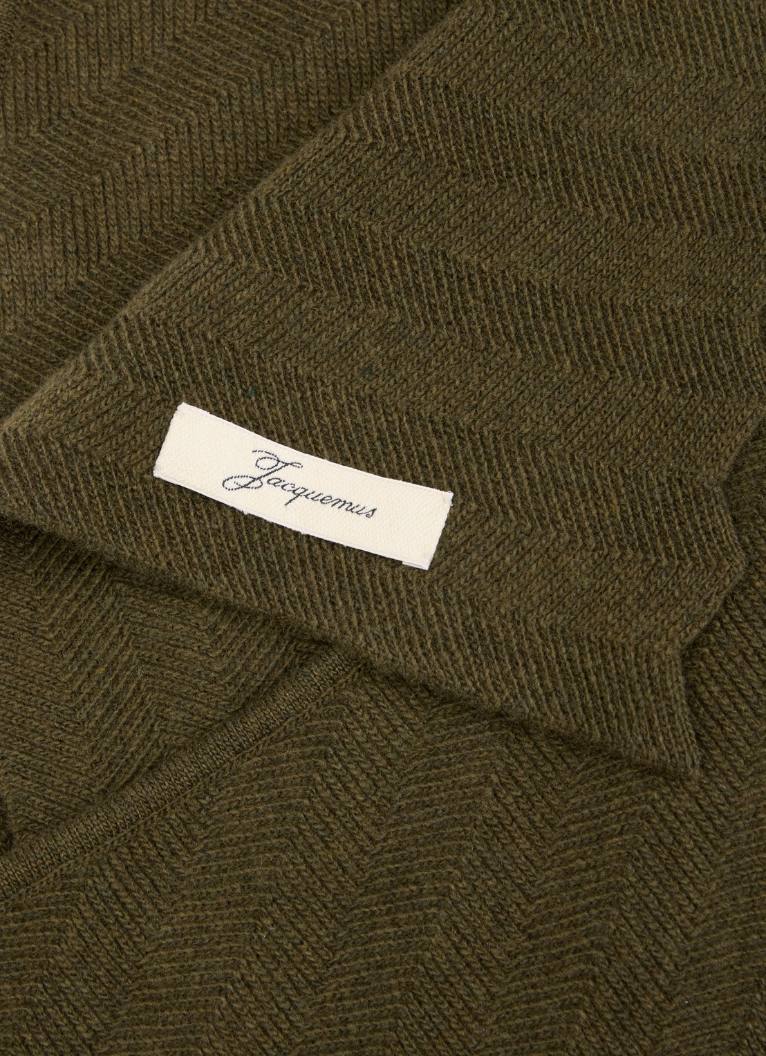 Jacquemus Chevron ribgebreide sjaal in kasjmierblend 160 x 50 cm - detail 2 bronsgroen