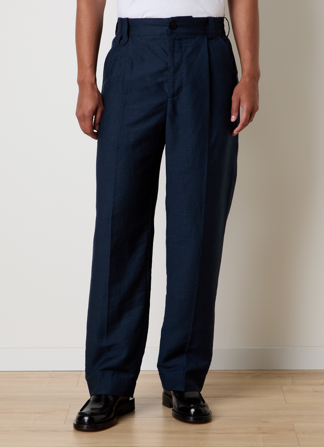 Jacquemus Croisiere straight fit pantalon in linnenblend met steekzakken - detail 4 donkerblauw