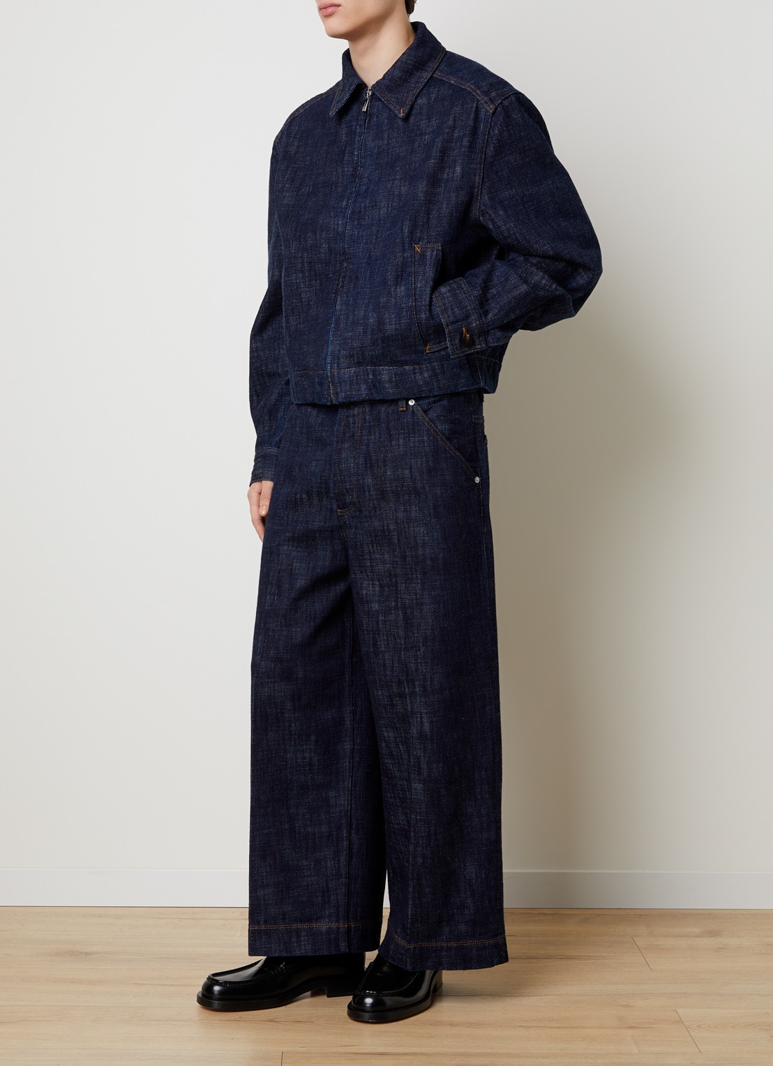 Jacquemus de-Nîmes Canevas spijkerjas met logo en steekzakken - voorkant 6 donkerblauw