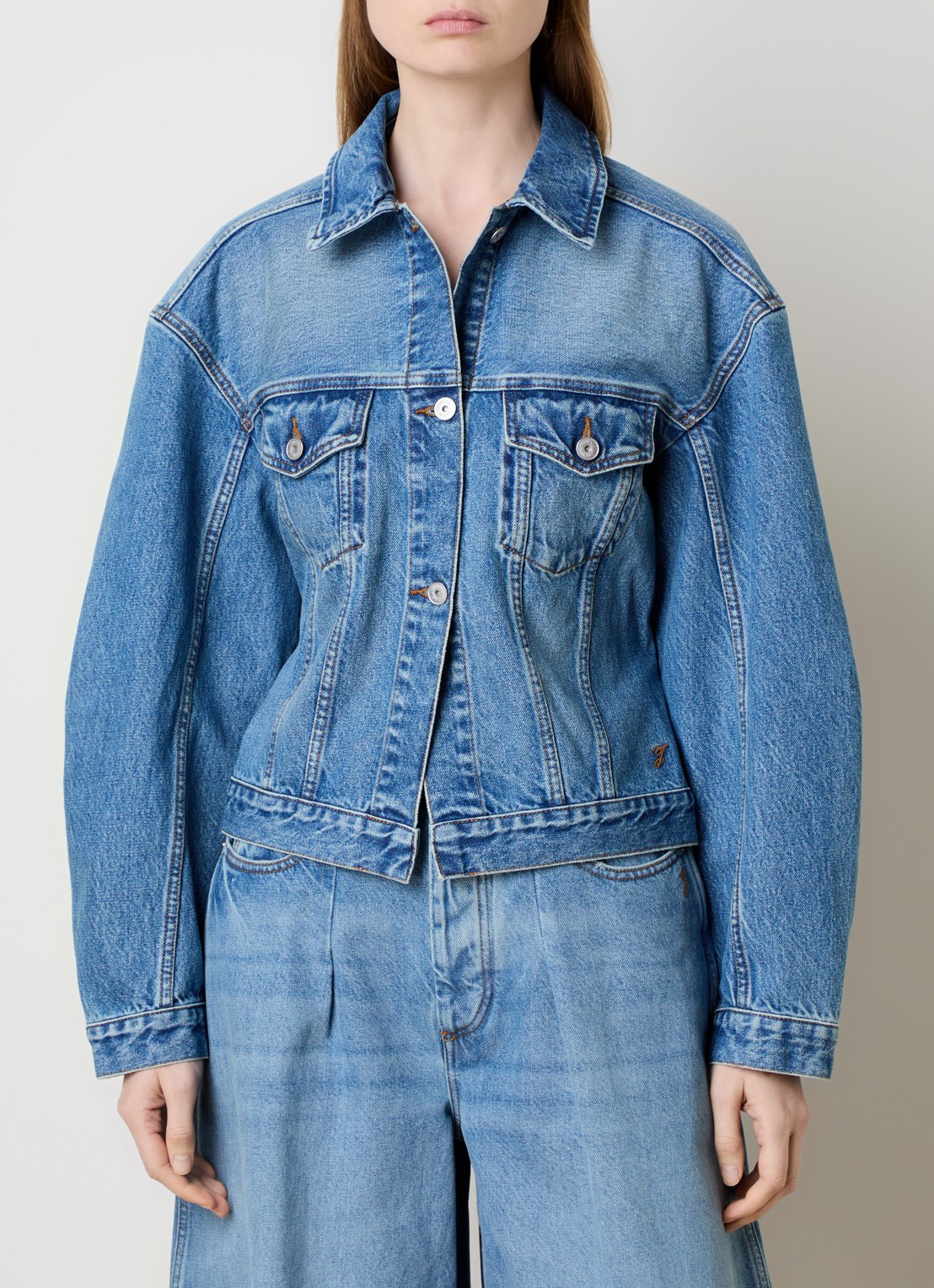 Jacquemus De-Nîmes spijkerjas met klepzakken - detail 4 blauw