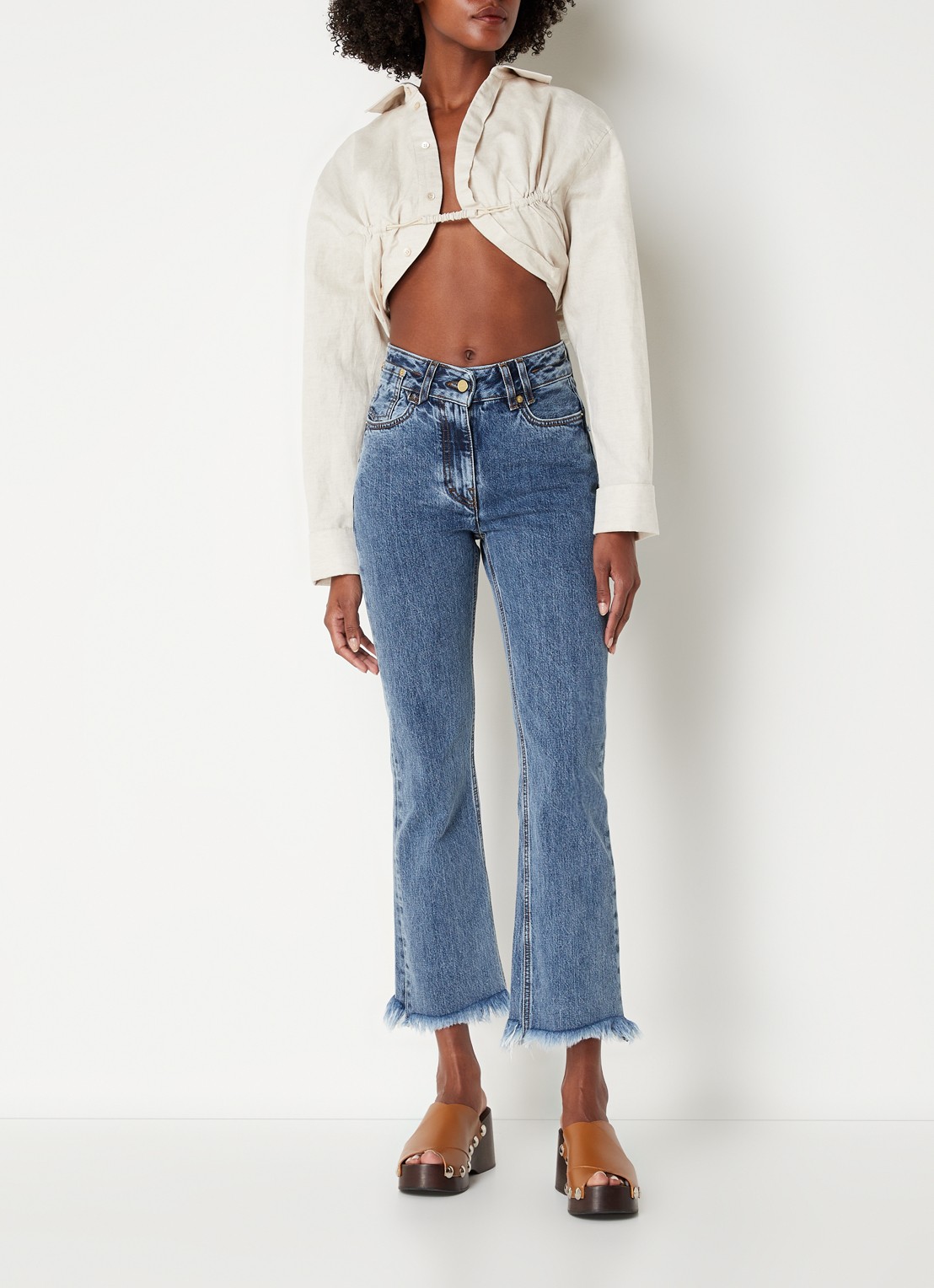 Jacquemus High waist flared fit cropped jeans met medium wassing - voorkant 2 indigo