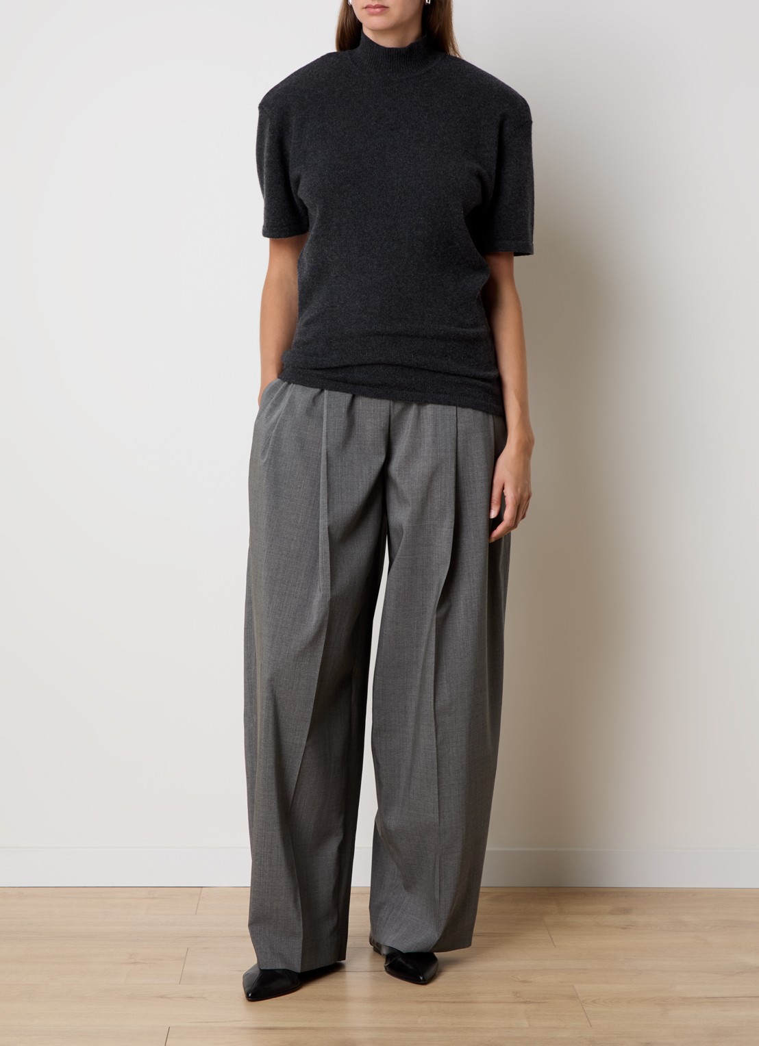 Jacquemus High waist wide fit pantalon van wol met steekzakken - voorkant 3 grijs