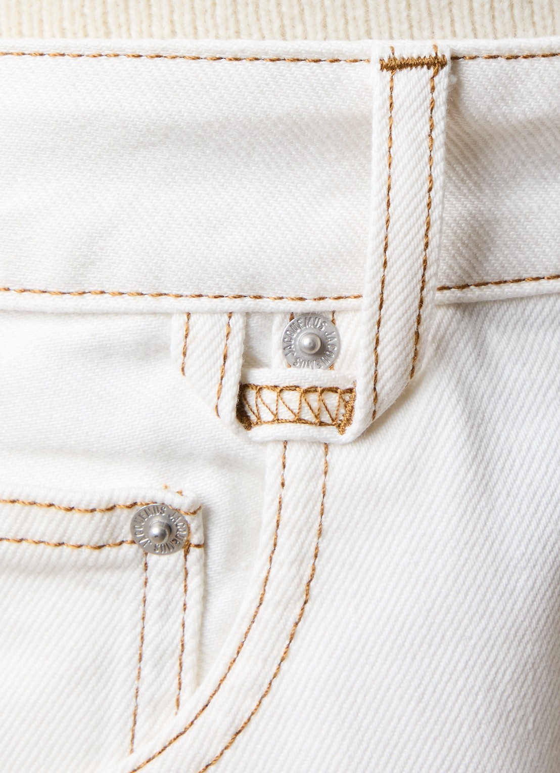 Jacquemus High waist wide leg jeans met gekleurde wassing - detail 6 gebroken wit