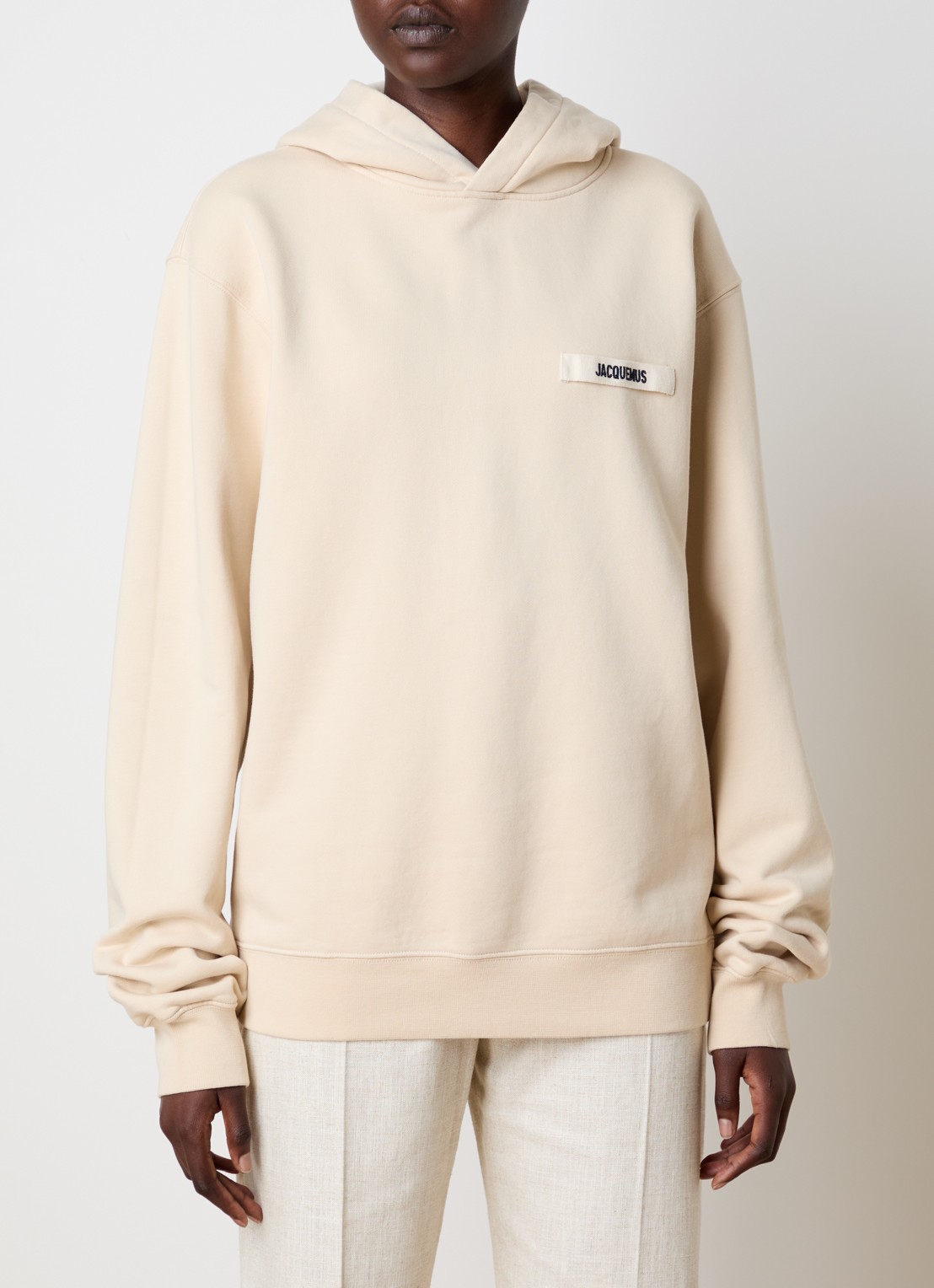 Jacquemus Hoodie met logo - detail 2 beige