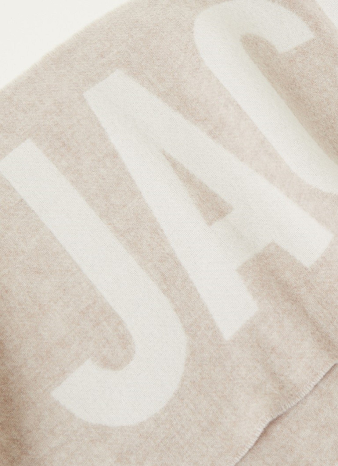Jacquemus L'Echarpe sjaal van scheerwol met logoprint 180 x 35 cm - detail beige