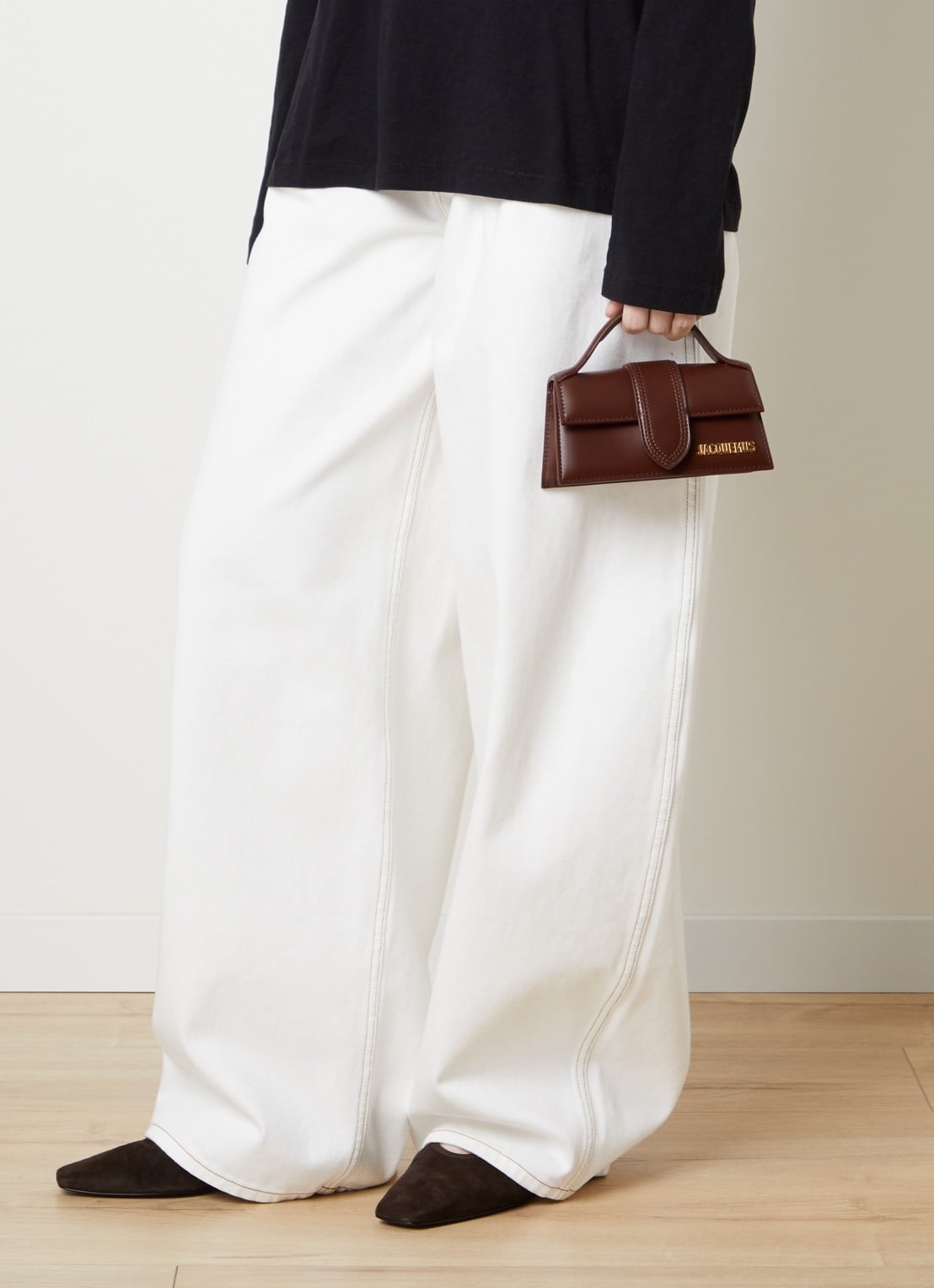 Jacquemus Le Bambino handtas van leer met afneembare schouderriem  - voorkant 6 bruin