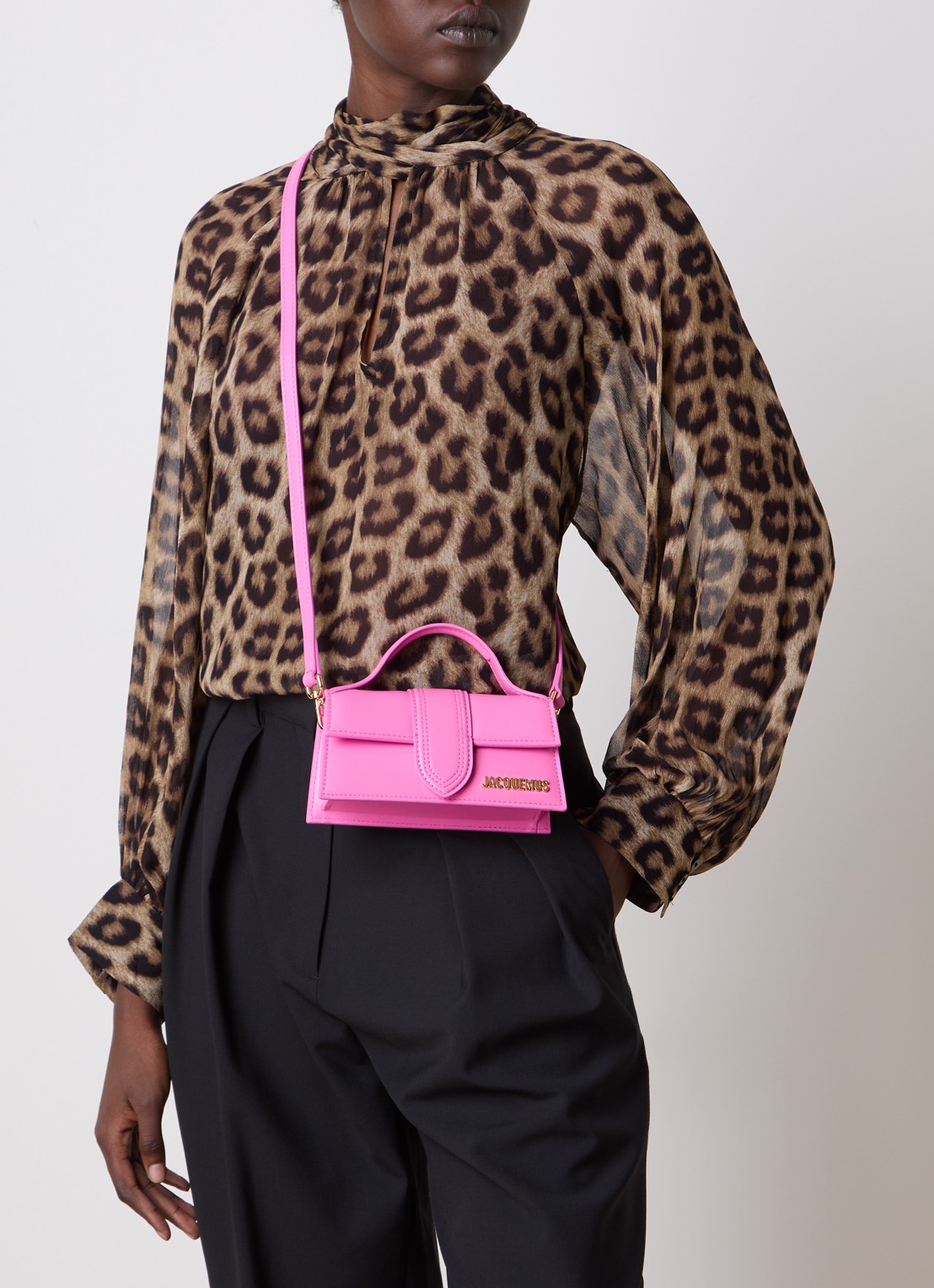 Jacquemus Le Bambino handtas van leer - voorkant 3 roze