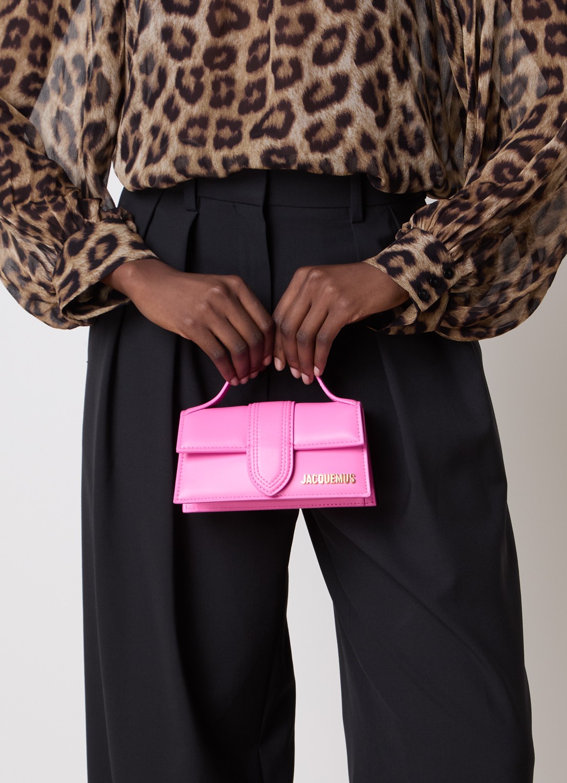 Jacquemus Le Bambino handtas van leer - voorkant 4 roze
