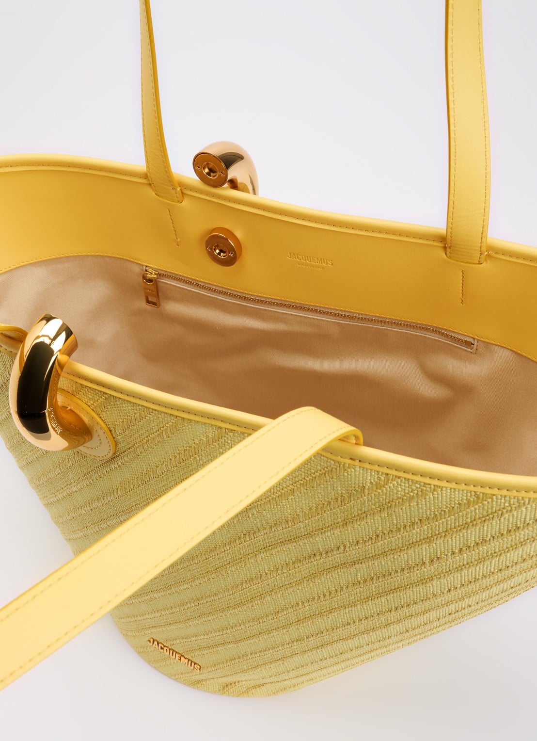 Jacquemus Le Bambola schoudertas met leren details en logo - detail geel