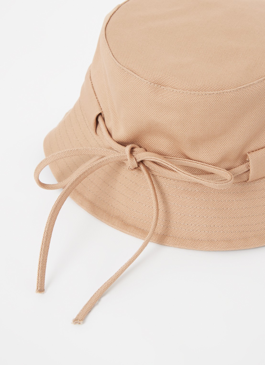 Jacquemus Le Bob Gadjo bucket hoed van canvas  - detail 2 beige