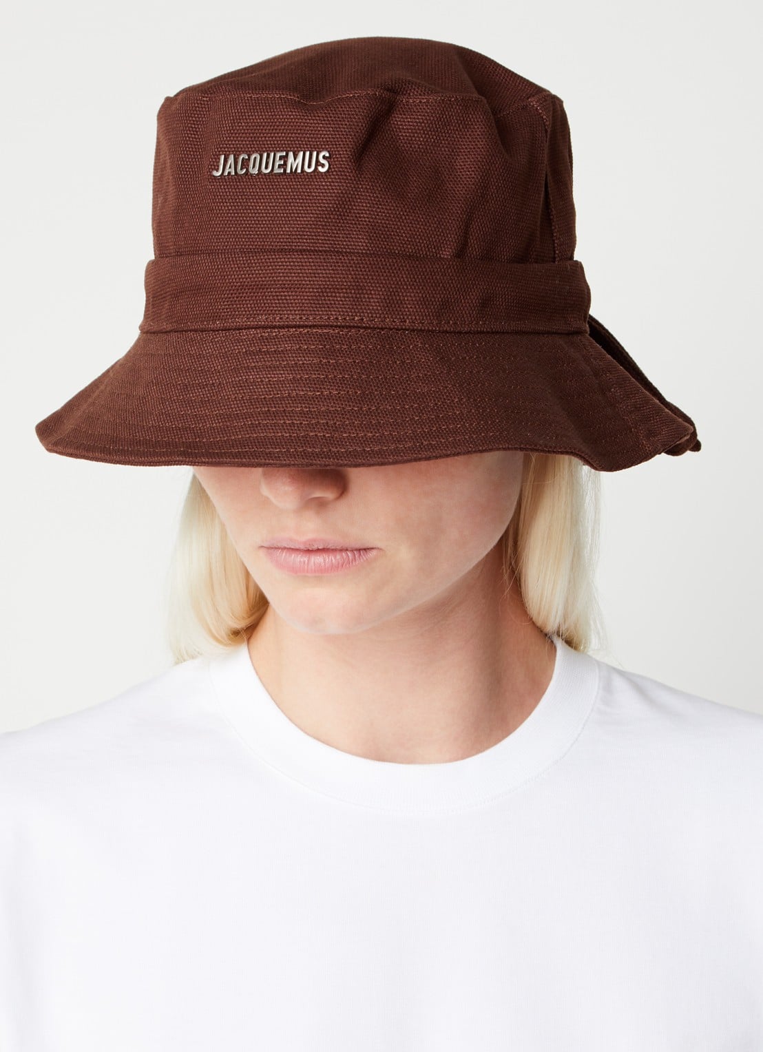Jacquemus Le Bob Gadjo bucket hoed van canvas  - voorkant 2 bruin