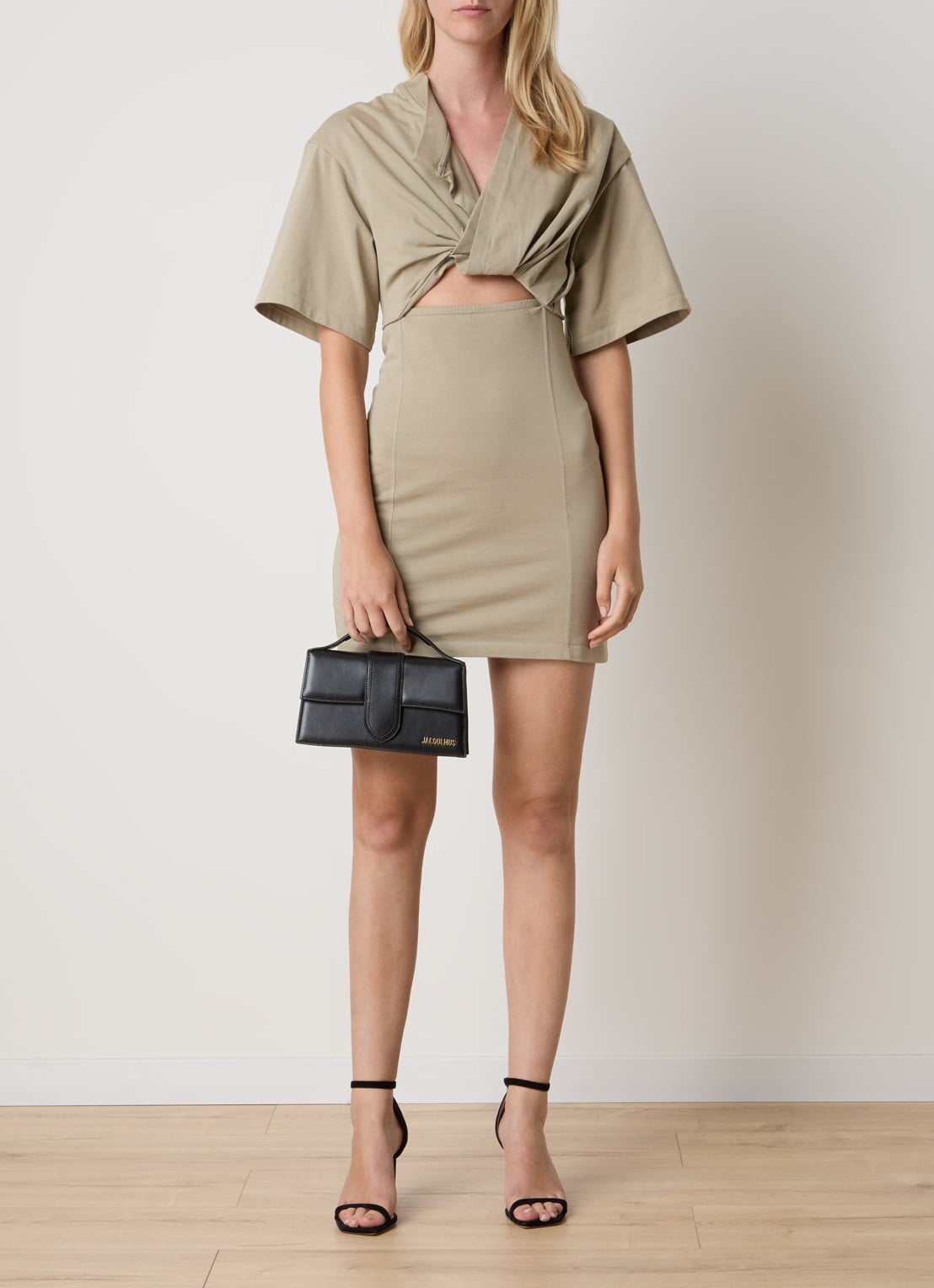 Jacquemus Le Grand Bambino handtas van leer met afneembare schouderriem - voorkant 4 zwart