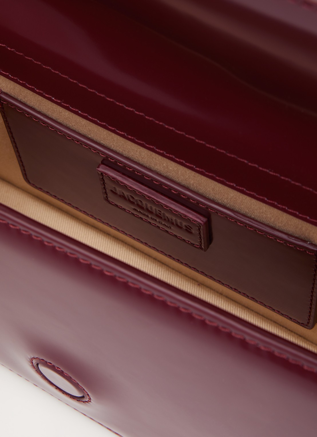 Jacquemus Le Grand Bambino handtas van leer met afneembare schouderriem - detail 2 bordeauxrood