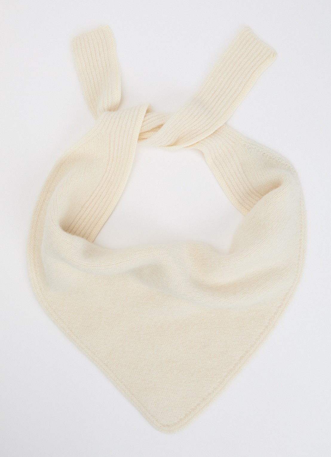 Jacquemus Le Gross Grain sjaal in alpaca wolblend met logoborduring 140 x 39 cm - voorkant 2 ivoor