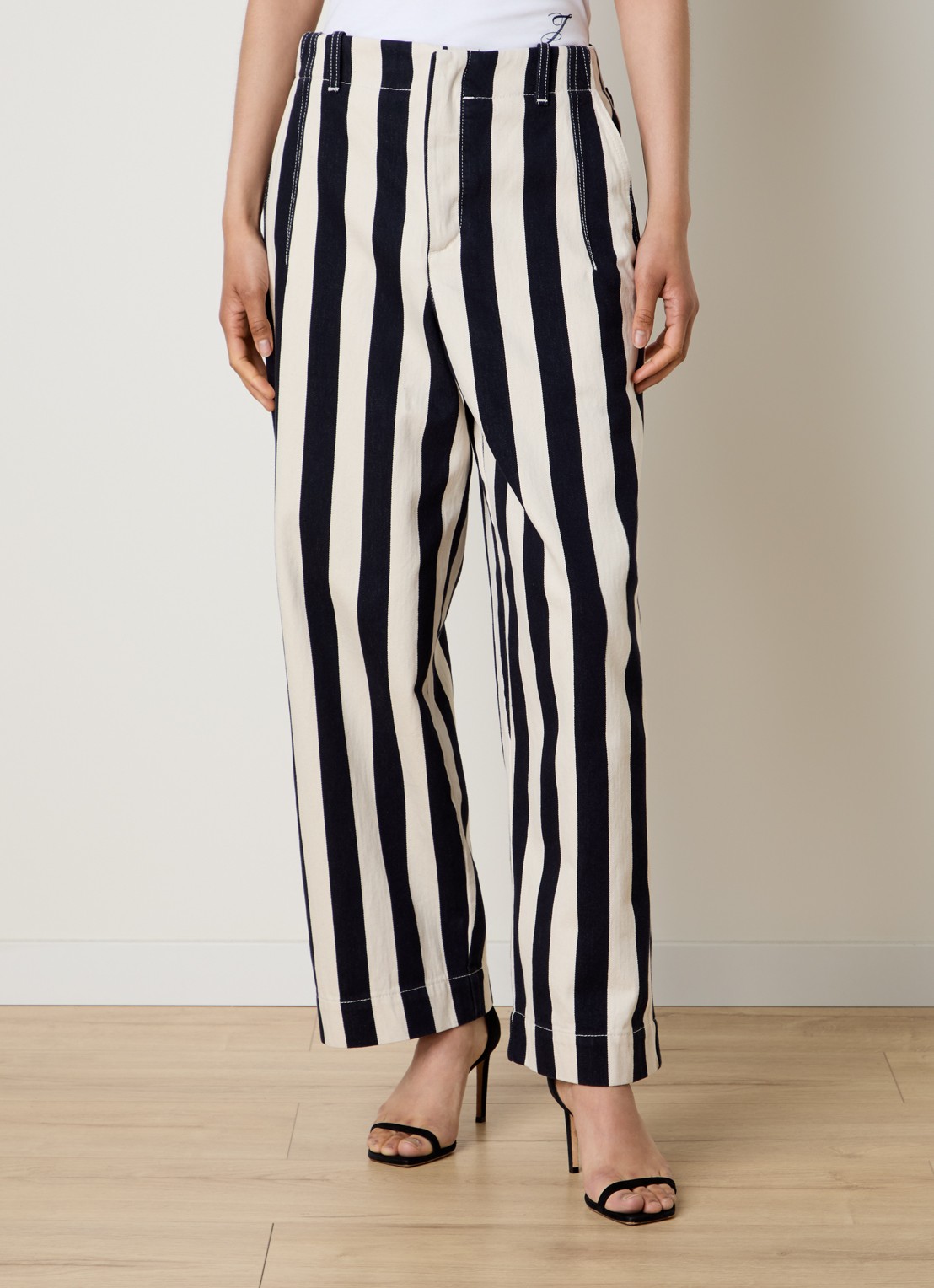 Jacquemus Le Parasol high waist loose fit jeans met streepprint - detail 4 gebroken wit