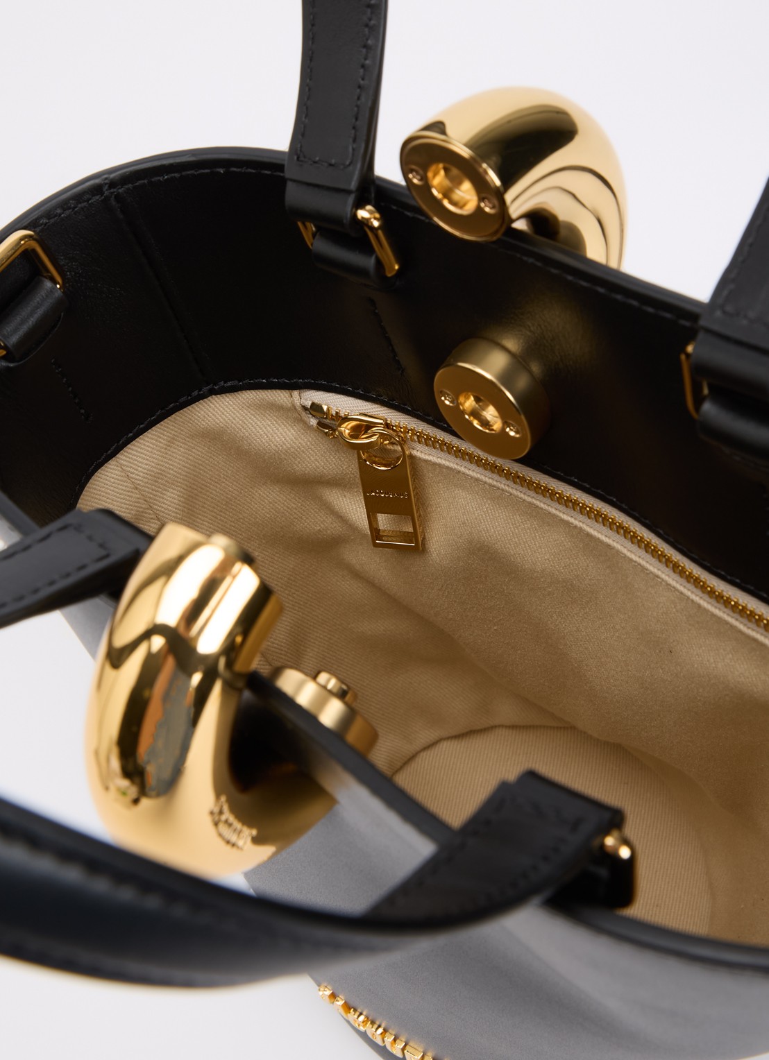 Jacquemus Le Petit Bambola handtas van leer met afneembare schouderriem - detail 2 zwart