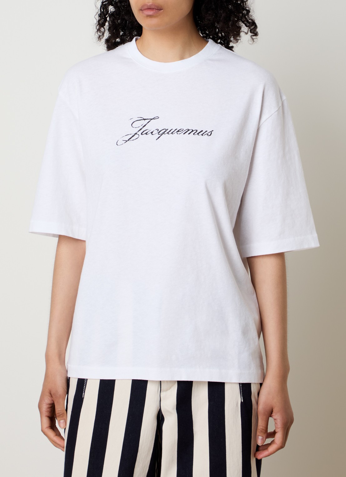 Jacquemus Le T-shirt met logoprint - detail 4 wit