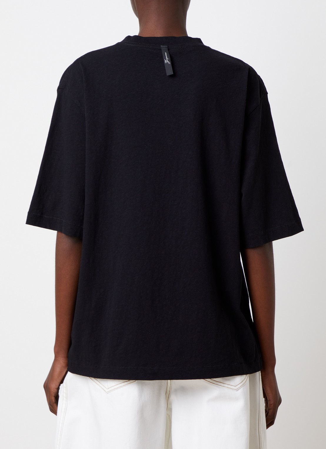 Jacquemus Le T-shirt met logoprint - achterkant zwart