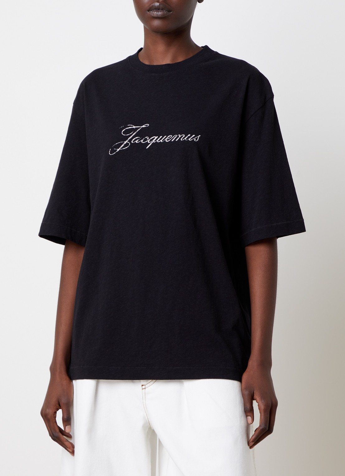 Jacquemus Le T-shirt met logoprint - detail 4 zwart