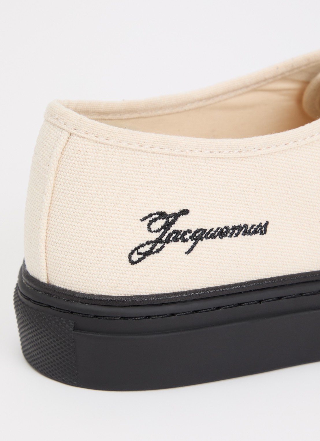 Jacquemus Les Fefe sneaker van canvas met logoborduring - detail 5 ivoor