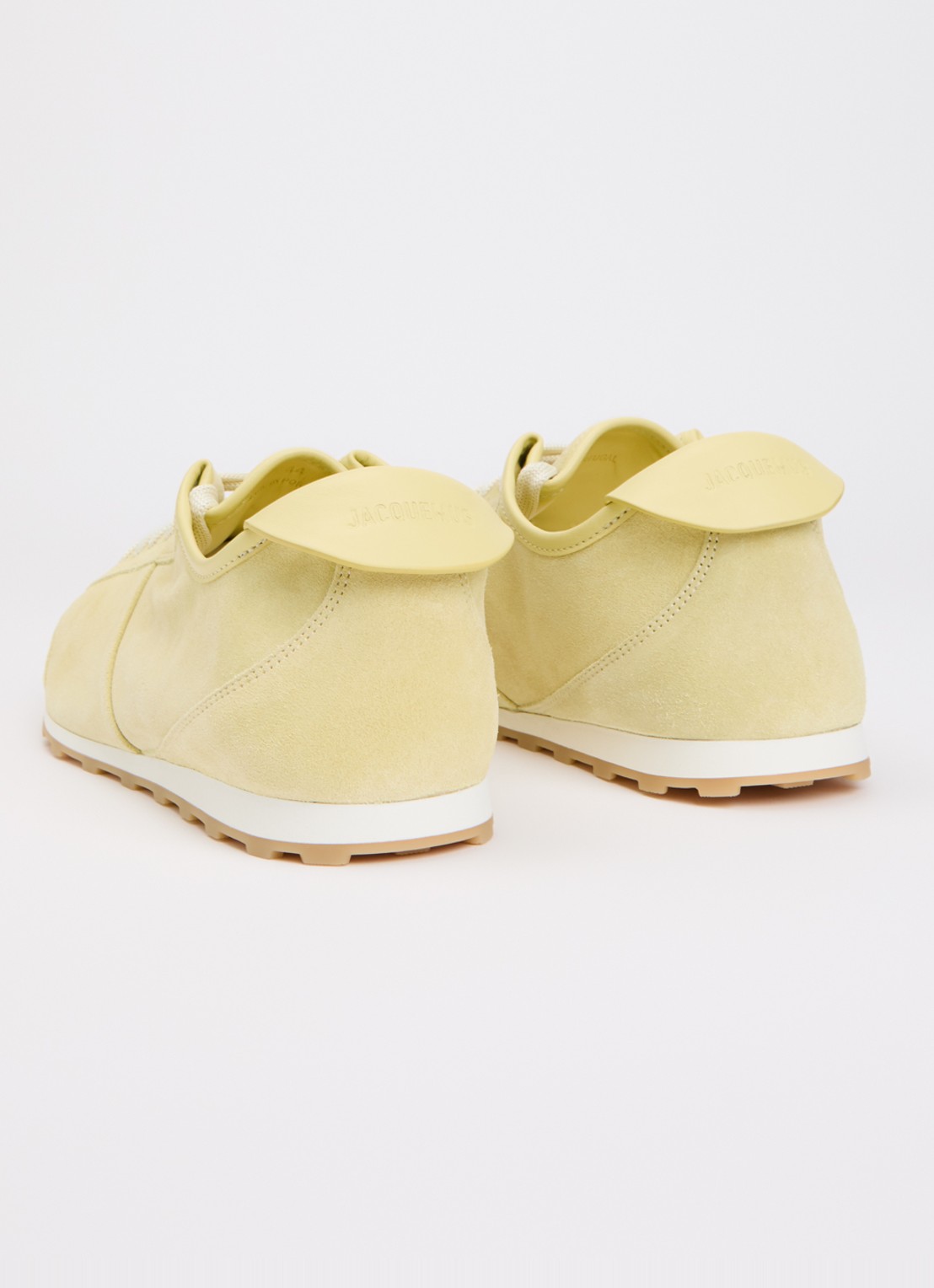 Jacquemus Les Tennis sneaker van kalfssuède - achterkant 5 lichtgeel