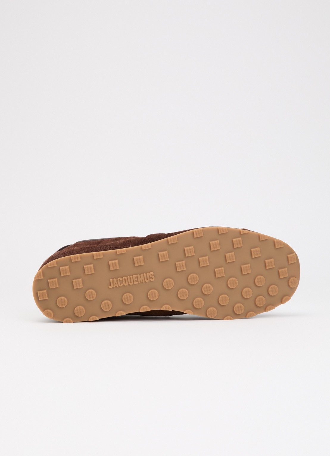 Jacquemus Les Tennis sneaker van suède met crocostructuur  - detail 3 hazelnootbruin