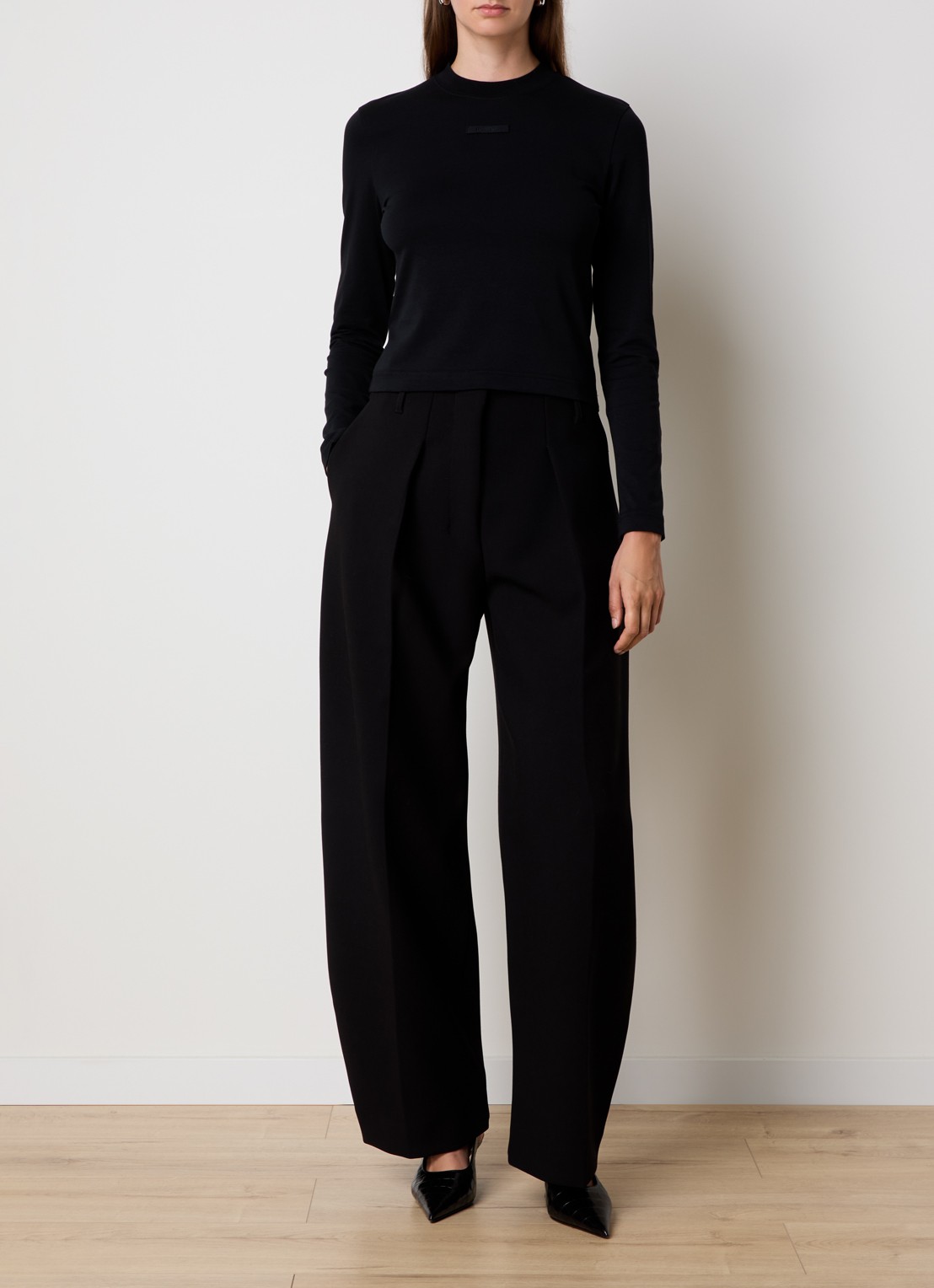 Jacquemus Longsleeve met logo - voorkant 2 zwart