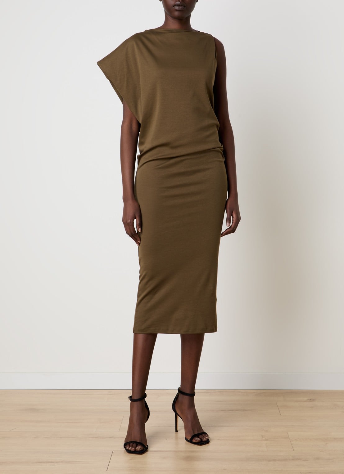 Jacquemus Midi kokerjurk met asymmetrische hals - detail 4 bronsgroen