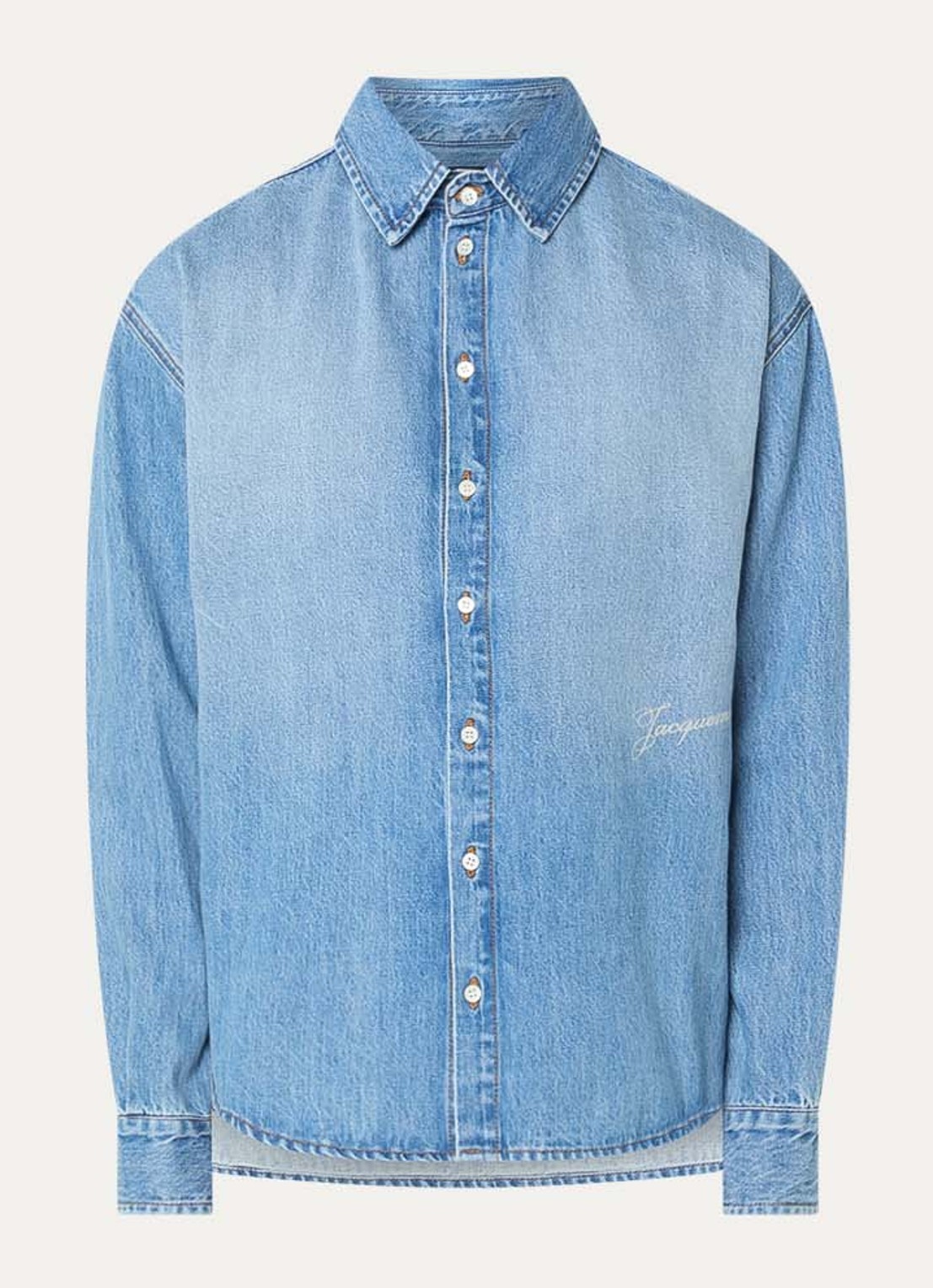 Jacquemus Regular fit overhemd van denim met logo - voorkant 3 lichtblauw