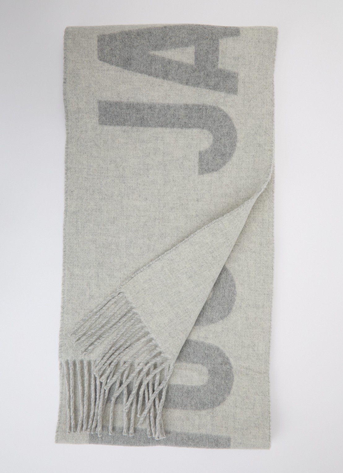 Jacquemus Sjaal van wol met franjes en logoprint 180 x 35 cm - voorkant 2 lichtgrijs