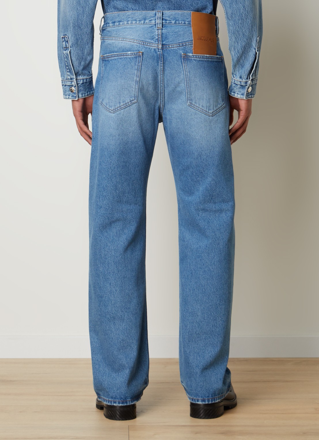 Jacquemus Straight leg jeans met steekzakken - achterkant 4 indigo